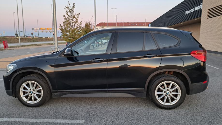 BMW X1 18d XDrive Advantage, fotografija 4