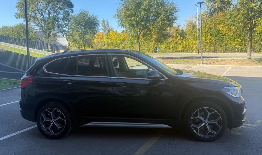 BMW X1 18d Xline Automatik*Facelift model*Reg.07/2027*Led*Odličan*, fotografija 5