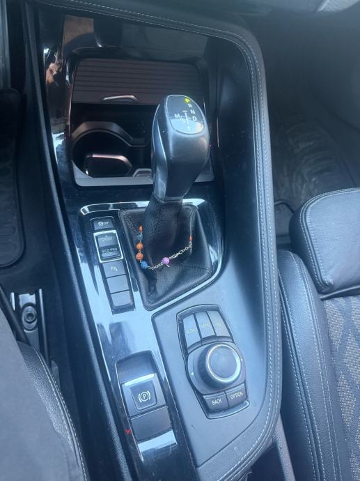 BMW X1 18d Xline Automatik*Facelift model*Reg.07/2027*Led*Odličan*, fotografija 16