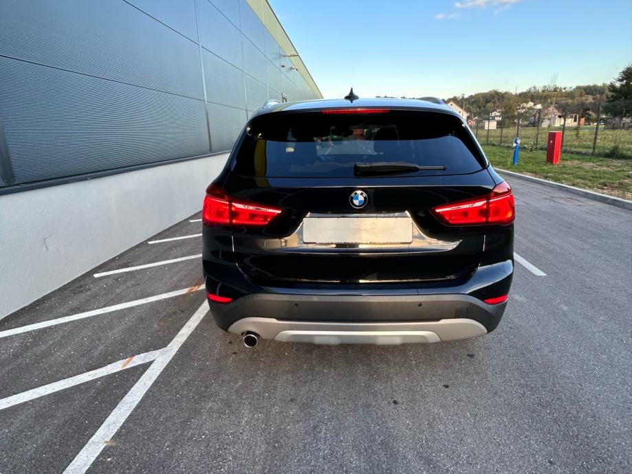 BMW X1 18d, XLine , Sdrive , Navi, Led , Ambi light ,, fotografija 5