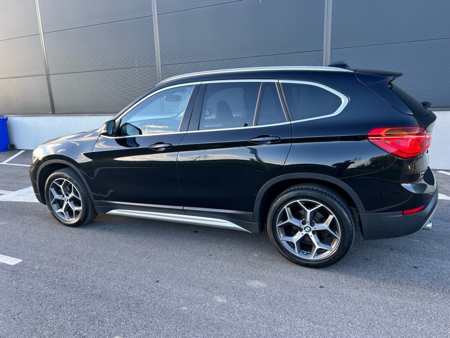 BMW X1 18d, XLine , Sdrive , Navi, Led , Ambi light ,, fotografija 9