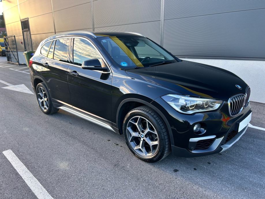 BMW X1 18d, XLine , Sdrive , Navi, Led , Ambi light ,, fotografija 13