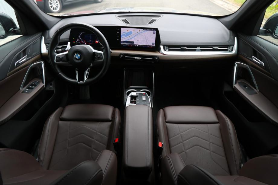 -AKCIJA- BMW X1 2.0 D xDrive 20d 4x4 M-Sportpaket Shadow -Full LED-, fotografija 5