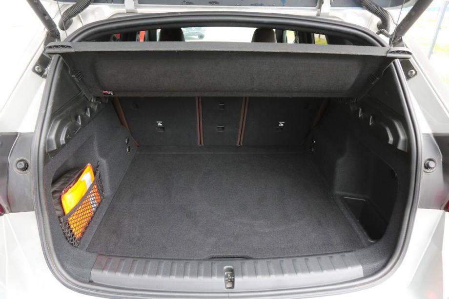 -AKCIJA- BMW X1 2.0 D xDrive 20d 4x4 M-Sportpaket Shadow -Full LED-, fotografija 12