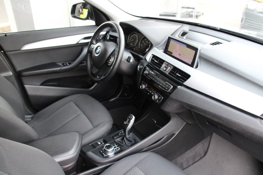 ➡️ BMW X1 2.0dA LED ALU NAVI PDC360° R-Cam Bluetooth Tempomat 2022., fotografija 10