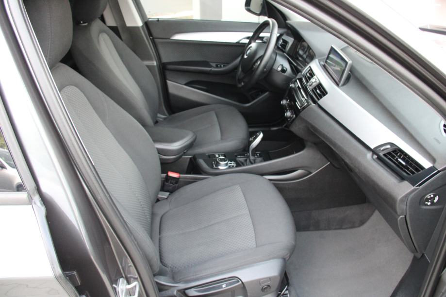 ➡️ BMW X1 2.0dA LED ALU NAVI PDC360° R-Cam Bluetooth Tempomat 2022., fotografija 12