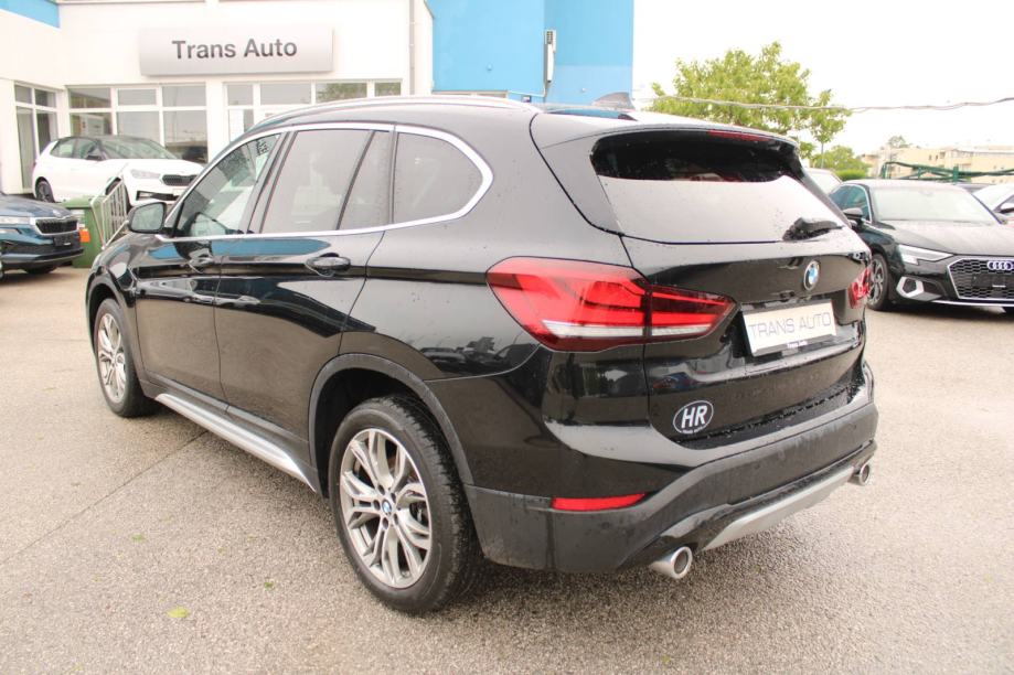 BMW X1 20d xDrive X Line AUTOMATIK *PANORAMA,LED,NAVIGACIJA,KAMERA*, fotografija 7