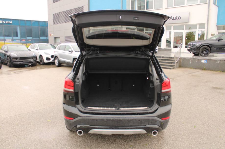 BMW X1 20d xDrive X Line AUTOMATIK *PANORAMA,LED,NAVIGACIJA,KAMERA*, fotografija 9