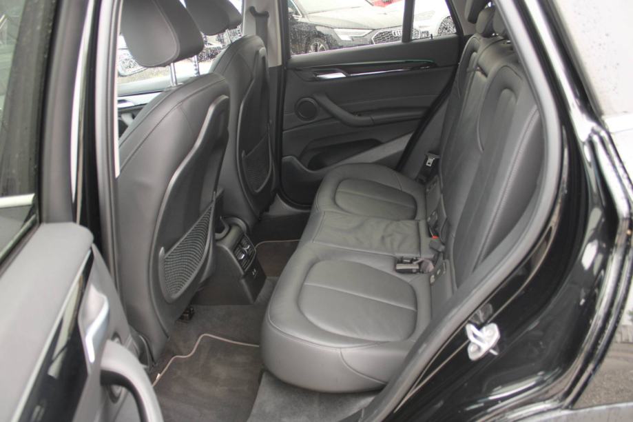BMW X1 20d xDrive X Line AUTOMATIK *PANORAMA,LED,NAVIGACIJA,KAMERA*, fotografija 13