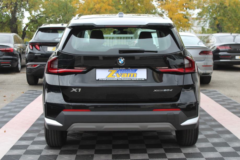 BMW X1 20xd AUTOMATIK, LED, ALU 17", NAVIGACIJA, KAMERA, GARANCIJA., fotografija 6