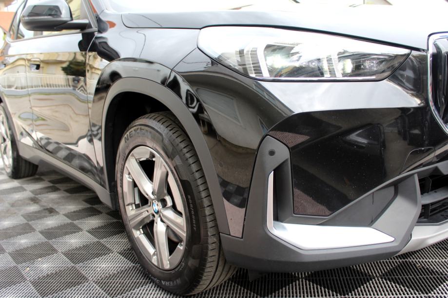 BMW X1 20xd AUTOMATIK, LED, ALU 17", NAVIGACIJA, KAMERA, GARANCIJA., fotografija 18