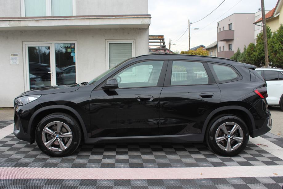 BMW X1 20xd AUTOMATIK, LED, ALU 17", NAVIGACIJA, KAMERA, GARANCIJA., fotografija 4