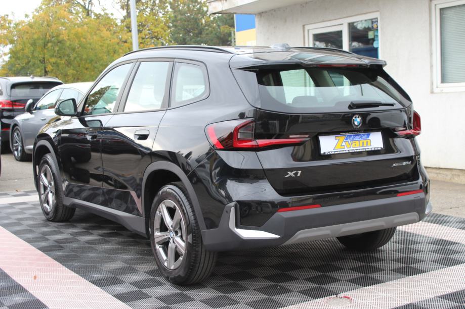BMW X1 20xd AUTOMATIK, LED, ALU 17", NAVIGACIJA, KAMERA, GARANCIJA., fotografija 5