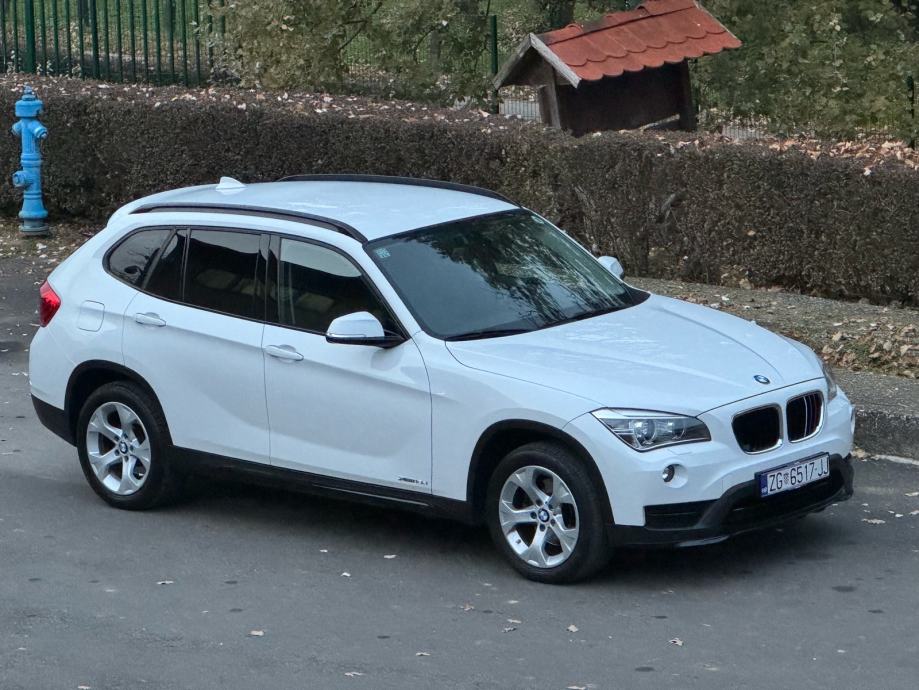 BMW X1 xDrive 1.8 diesel SPORT AUTOMATIK 8 brzina ShadowLine e84, fotografija 4