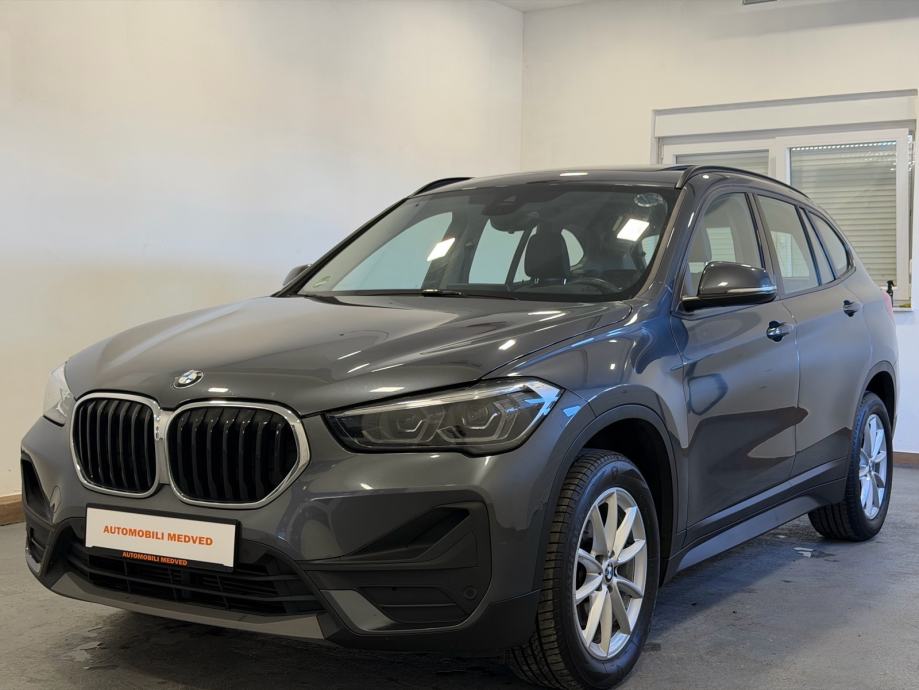 BMW X1 sDrive 18d,FULL LED,NAVI,PANORAMA,HEAD UP,GR.SJED,JAMSTVO 24MJ!, fotografija 4