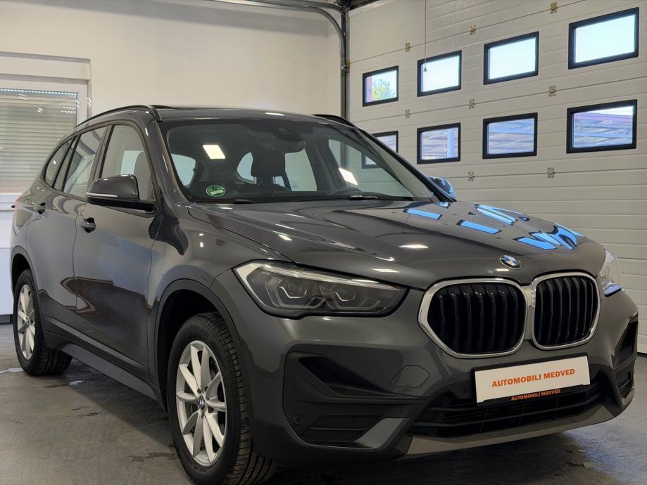 BMW X1 sDrive 18d,FULL LED,NAVI,PANORAMA,HEAD UP,GR.SJED,JAMSTVO 24MJ!, fotografija 6