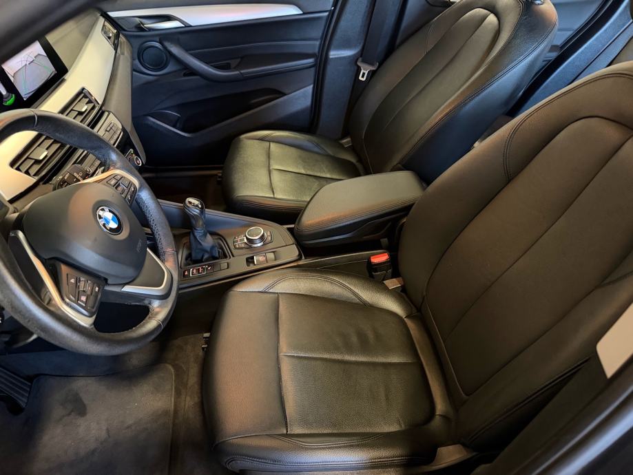 BMW X1 sDrive 18d,FULL LED,NAVI,PANORAMA,HEAD UP,GR.SJED,JAMSTVO 24MJ!, fotografija 14