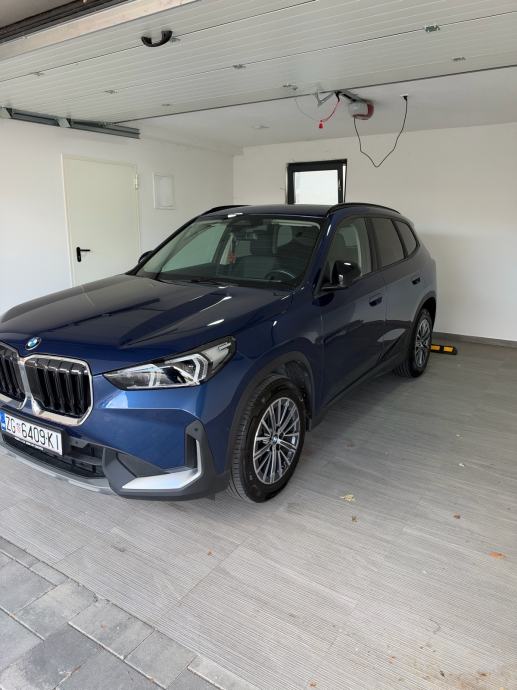 BMW X1 Sdrive 18d, fotografija 2