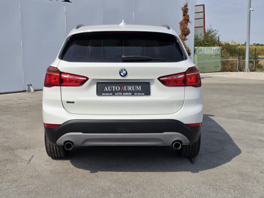 BMW X1 sDrive 2.0d AUTOMATIK,NAVI,PDC,TEMP, ALU 17˝, JAMSTVO, fotografija 4