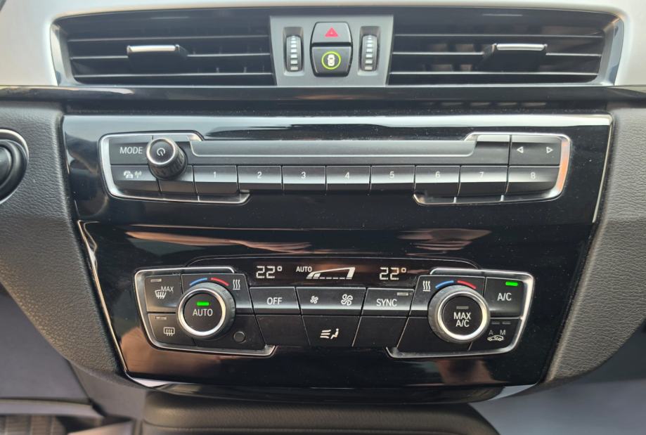 BMW X1 sDrive 2.0d AUTOMATIK,NAVI,PDC,TEMP, ALU 17˝, JAMSTVO, fotografija 20