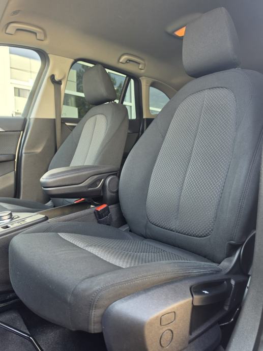 BMW X1 sDrive 2.0d AUTOMATIK,NAVI,PDC,TEMP, ALU 17˝, JAMSTVO, fotografija 12