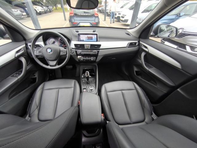 BMW X1 sDrive16d Advantage, fotografija 10