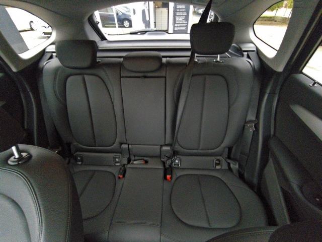 BMW X1 sDrive16d Advantage, fotografija 12