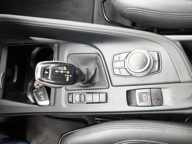 BMW X1 sDrive16d Advantage, fotografija 16