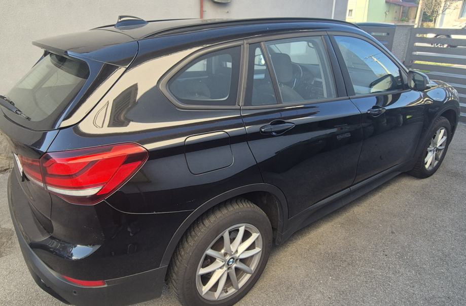 BMW X1 sDrive16d ručni mjenjač, fotografija 8