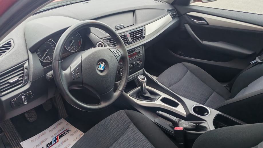 BMW X1 sDrive16d ***NOVI LANAC***, fotografija 14