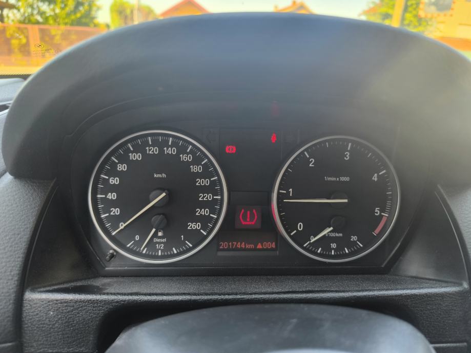 BMW X1 sDrive16d - Zamjena, fotografija 10