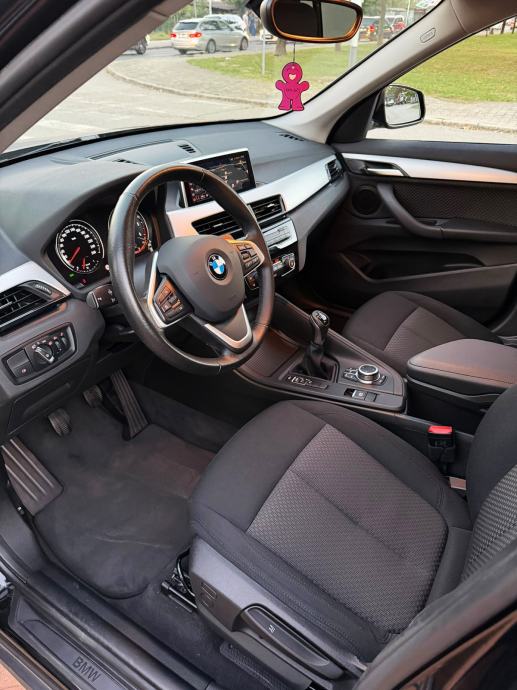 BMW X1 sDrive18d, 2.0 136KS, FULL LED, R.KAMERA, NAVI, TOP STANJE!!, fotografija 11