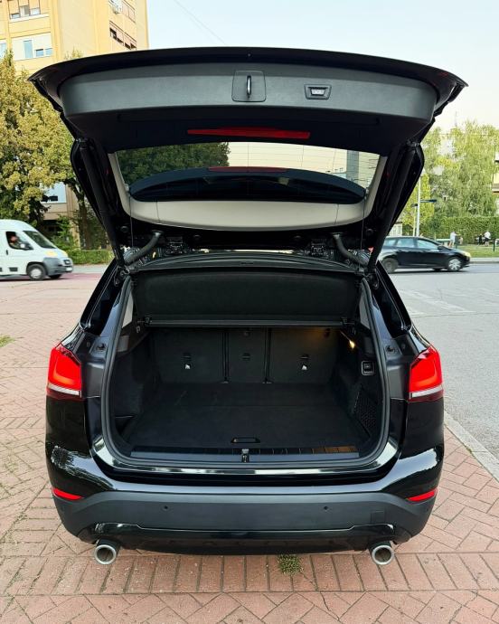 BMW X1 sDrive18d, 2.0 136KS, FULL LED, R.KAMERA, NAVI, TOP STANJE!!, fotografija 12
