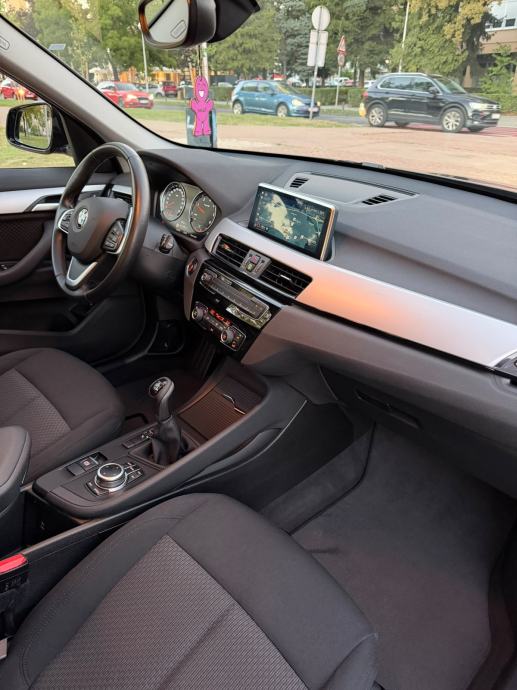 BMW X1 sDrive18d, 2.0 136KS, FULL LED, R.KAMERA, NAVI, TOP STANJE!!, fotografija 15