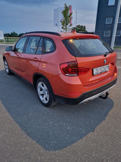 BMW X1 sDrive18d (REGISTRIRAN do 05/2027), fotografija 6