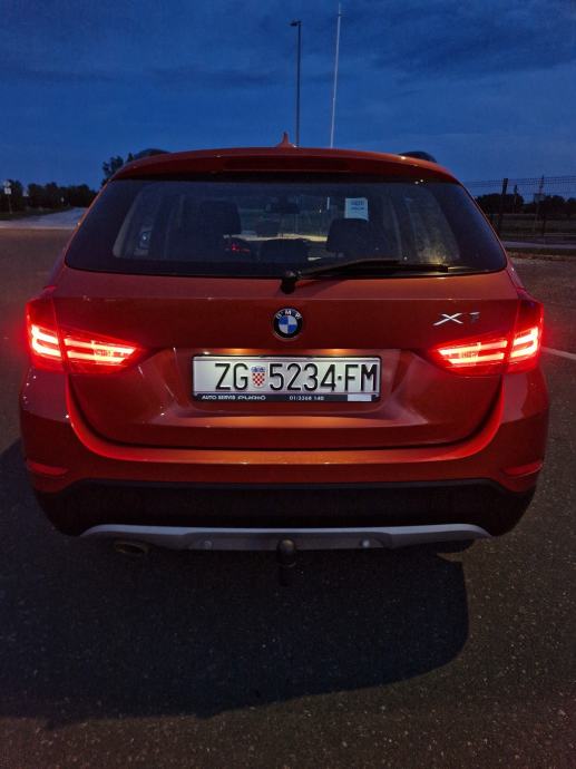 BMW X1 sDrive18d (REGISTRIRAN do 05/2027), fotografija 16