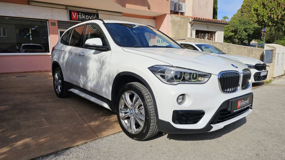 BMW X1 SDRIVE18D 2019 SPORT LINE SERVISNA, fotografija 3
