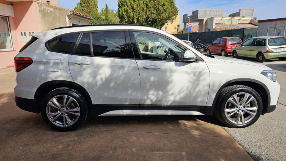 BMW X1 SDRIVE18D 2019 SPORT LINE SERVISNA, fotografija 4