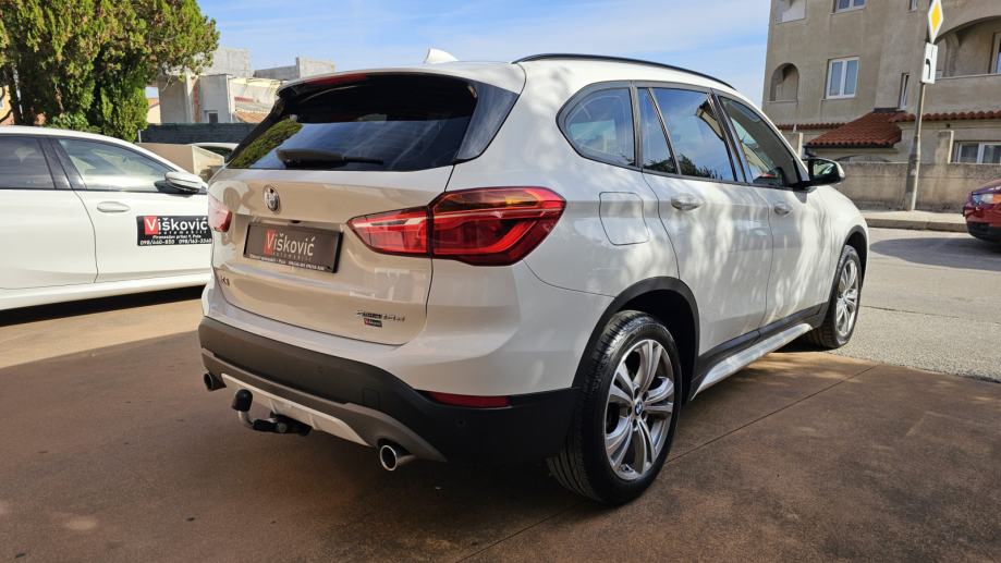 BMW X1 SDRIVE18D 2019 SPORT LINE SERVISNA, fotografija 5