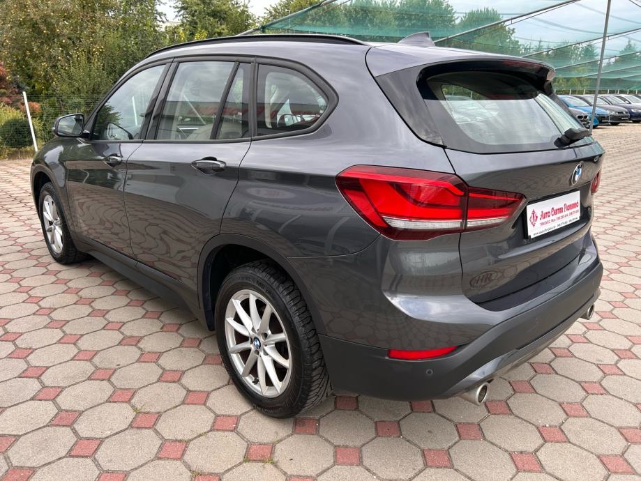 BMW X1 sDrive18d 2021.,AUTOMATIK, SERVISNA, NAVI, GRIJ SJED.,KOŽA, fotografija 7