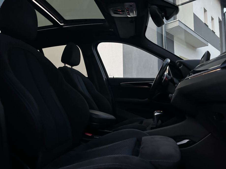 BMW X1 sDrive18d automatik 2016G.//M.PAKET// FULL OPREMA PANORAMA TOP, fotografija 18