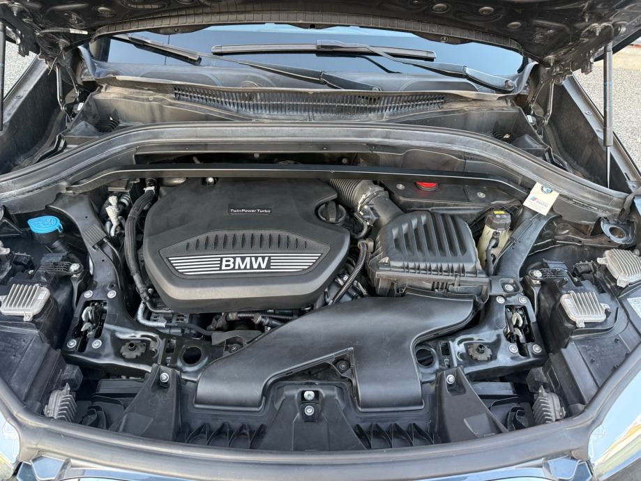 BMW X1 sDrive18d automatik | ADAPTIV LED | HR AUTO | REG 01/27, fotografija 18