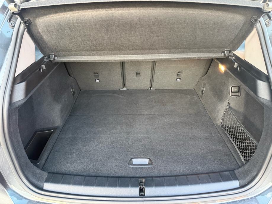 BMW X1 sDrive18d automatik | ADAPTIV LED | HR AUTO | REG 01/27, fotografija 16