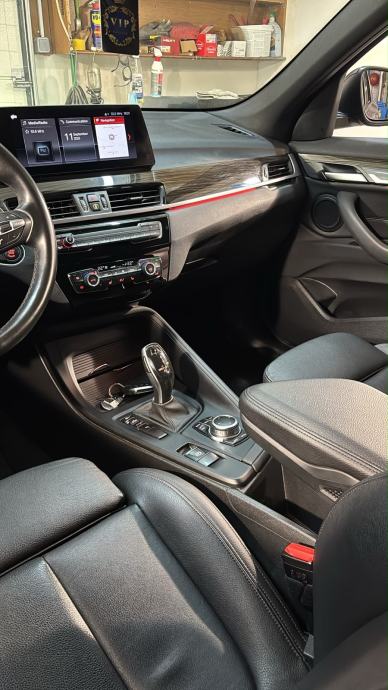 BMW X1 sDrive18d automatik •head up •panorama •bez ulaganja, fotografija 16