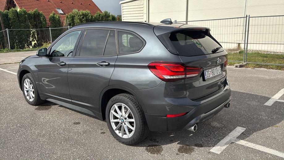 BMW X1 sDrive18d automatik •head up •panorama •bez ulaganja, fotografija 4