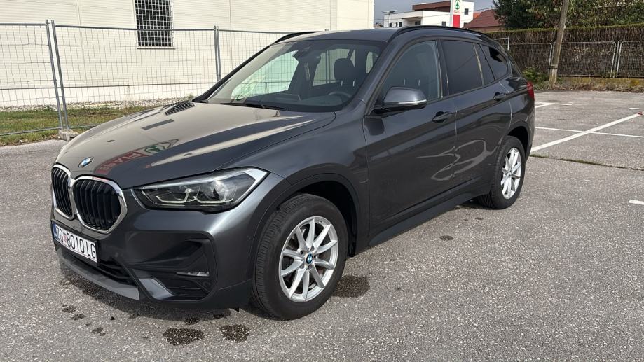 BMW X1 sDrive18d automatik •head up •panorama •bez ulaganja, fotografija 2