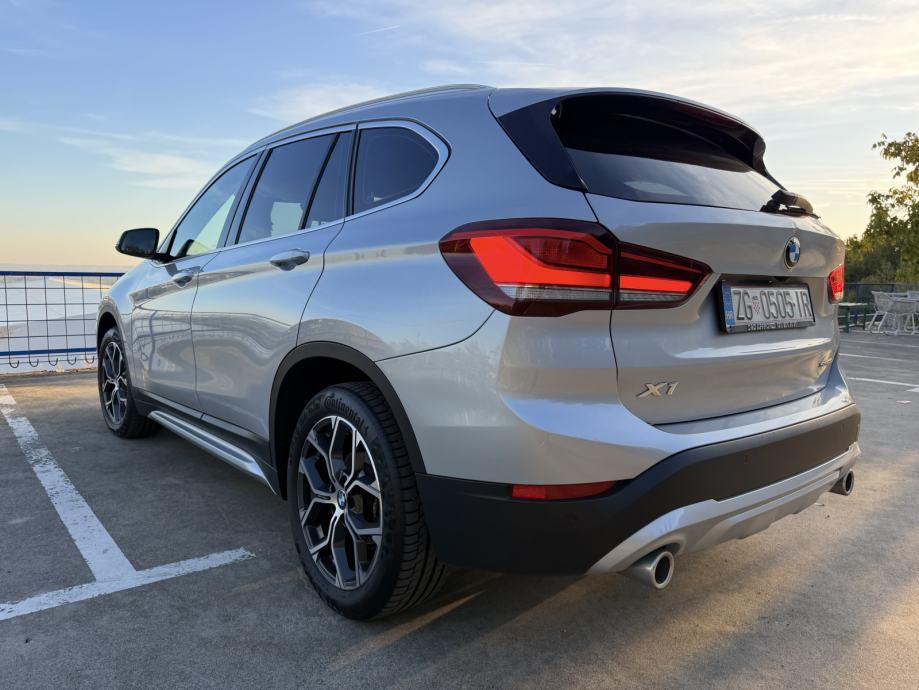 BMW X1 sDrive18d automatik SPORT 150ks,HR AUTO,PRODAJE VLASNIK.., fotografija 6