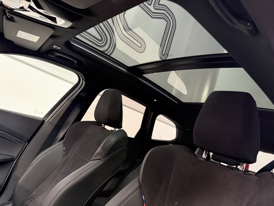 BMW X1 sDrive18d automatik m sport,privacy,panorama,koza, fotografija 3