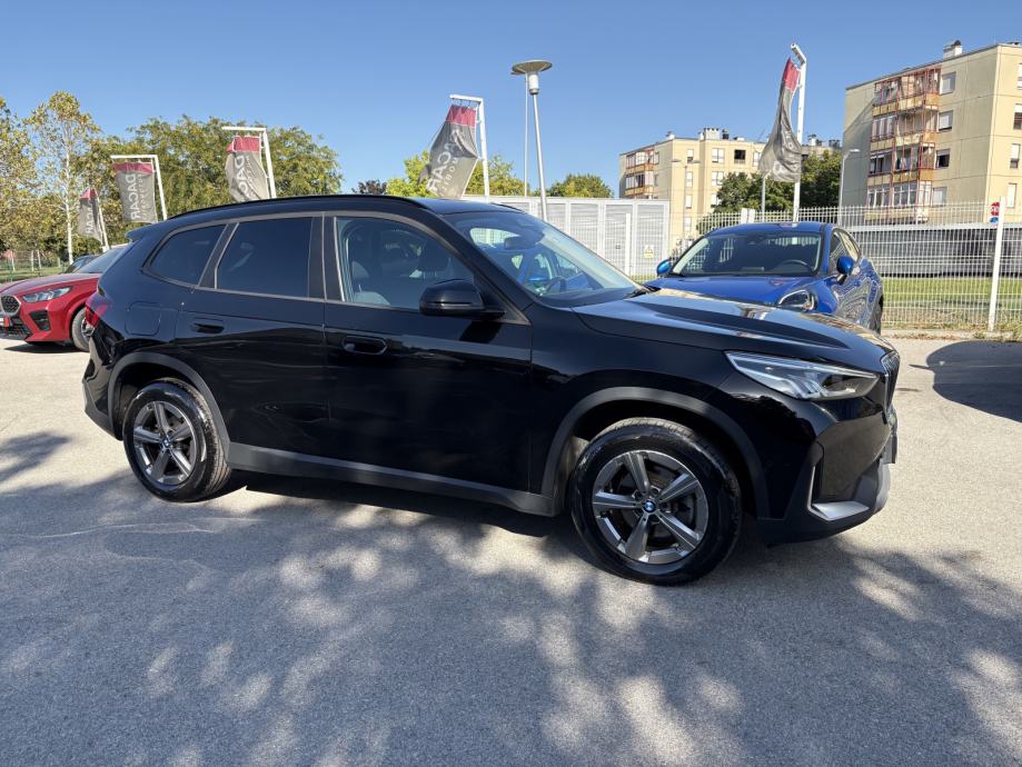 BMW X1 sDrive18d automatik NOVI MODEL, fotografija 10