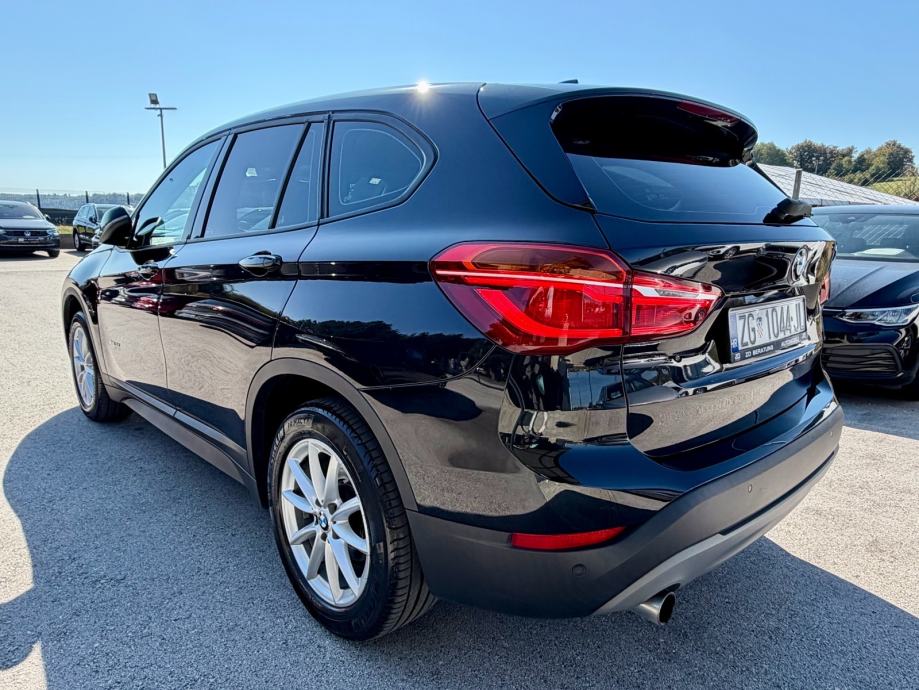 BMW X1 sDrive18d *Automatik* REG BiXenon LED Kamera Navi R17 Servisna, pogled izvana - slika 5
